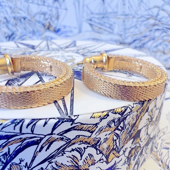 DIOR Thin Hoops Gold Plated Pierced Earrings by Christian Dior - Picture 7 of 8